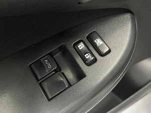 Седан Toyota Corolla 2012 года, 1155000 рублей, Красноярск