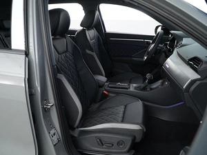 Внедорожник Audi Q3 2026 года, 4098444 рублей, Москва
