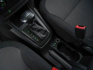 Внедорожник Skoda Yeti 2012 года, 877099 рублей, Москва