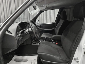 Внедорожник ВАЗ (LADA) Niva Travel 2024 года, 1050000 рублей, Красноярск