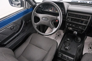 Внедорожник ВАЗ (LADA) 4x4 (Нива) 2011 года, 639000 рублей, Красноярск