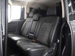 Минивэн Mitsubishi Delica D5 2018 года, 3000000 рублей, Омск