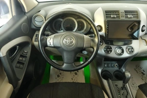 Внедорожник Toyota RAV4 2008 года, 1389000 рублей, Омск