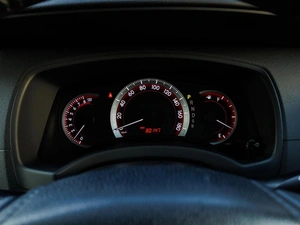 Минивэн Toyota Isis 2012 года, 1550000 рублей, Большой Сочи