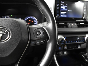 Внедорожник Toyota RAV4 2019 года, 2929900 рублей, Казань