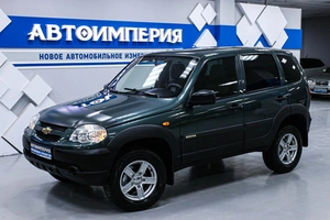 Внедорожник Chevrolet Niva 2017 года, 768000 рублей, Солонцы