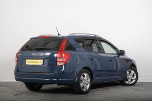 Универсал Kia Ceed 2011 года, 989000 рублей, Томск