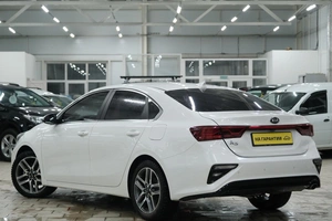 Седан Kia K3 2018 года, 2269000 рублей, Омск