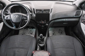 Седан Hyundai Solaris 2016 года, 699000 рублей, Красноярск