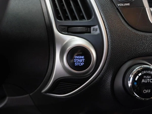 Внедорожник Hyundai Tucson 2013 года, 1499000 рублей, Тюмень