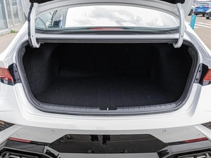 Седан Hyundai Lafesta 2025 года, 3050000 рублей, Краснодар