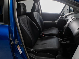 Хетчбэк Toyota Yaris 2008 года, 720000 рублей, Тюмень