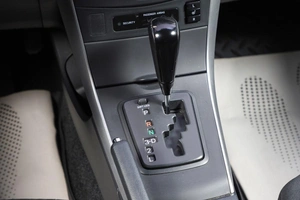 Седан Toyota Corolla 2012 года, 1689000 рублей, Новосибирск