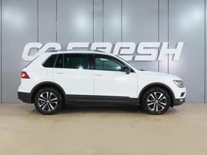 Внедорожник Volkswagen Tiguan 2019 года, 2499000 рублей, Воронеж