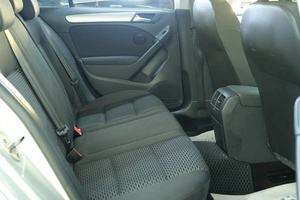 Хетчбэк Volkswagen Golf 2009 года, 719000 рублей, Омск
