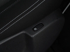 Седан Renault Logan Stepway 2021 года, 1249999 рублей, Москва