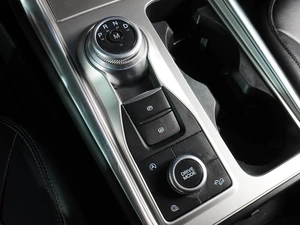 Внедорожник Ford Explorer 2019 года, 3599000 рублей, Воронеж