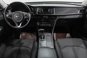 Седан Kia Optima 2017 года, 2099000 рублей, Новокузнецк