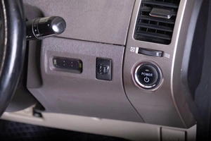 Лифтбек Toyota Prius 2008 года, 659000 рублей, Томск