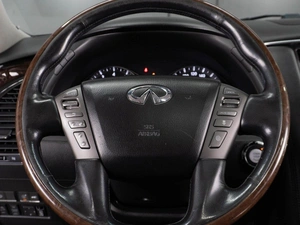 Внедорожник Infiniti QX56 2010 года, 1850000 рублей, Тюмень