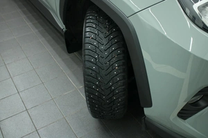 Внедорожник Toyota RAV4 2020 года, 3150000 рублей, Красноярск