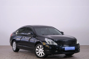 Седан Nissan Teana 2011 года, 1099000 рублей, Омск