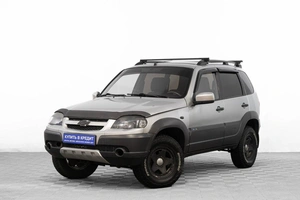 Внедорожник Chevrolet Niva 2014 года, 649000 рублей, Барнаул