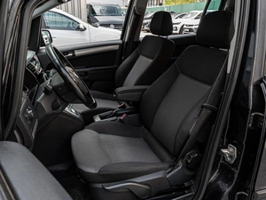 Минивэн Opel Zafira 2011 года, 699000 рублей, Краснодар