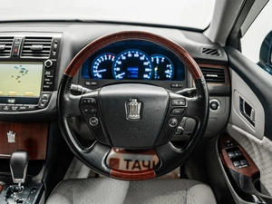 Седан Toyota Crown 2009 года, 1430000 рублей, Красноярск