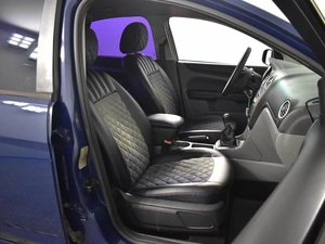 Седан Ford Focus 2009 года, 469900 рублей, Казань