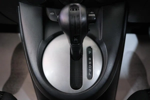 Хетчбэк Mazda Demio 2007 года, 599000 рублей, Омск