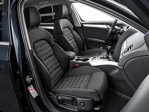 Седан Audi A4 2010 года, 969000 рублей, Тюмень