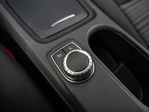 Хетчбэк Mercedes-benz A-класс 2015 года, 1645000 рублей, Краснодар