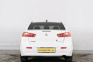 Седан Mitsubishi Lancer 2008 года, 789000 рублей, Красноярск