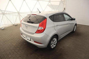 Хэтчбек Hyundai Solaris 2015 года, 890000 рублей, Орёл
