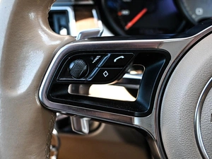 Внедорожник Porsche Macan S 2015 года, 2499000 рублей, Кирилловка