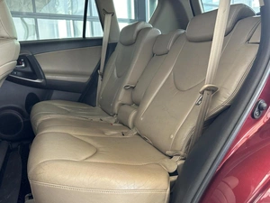 Внедорожник Toyota RAV4 2010 года, 1850000 рублей, Уфа