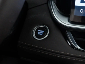 Внедорожник Geely Xingyue L 2025 года, 4297434 рублей, Москва