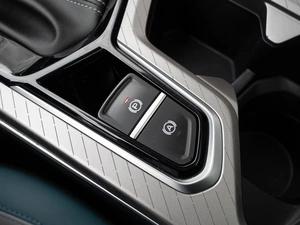 Седан Geely Emgrand 2023 года, 1700000 рублей, Краснодар