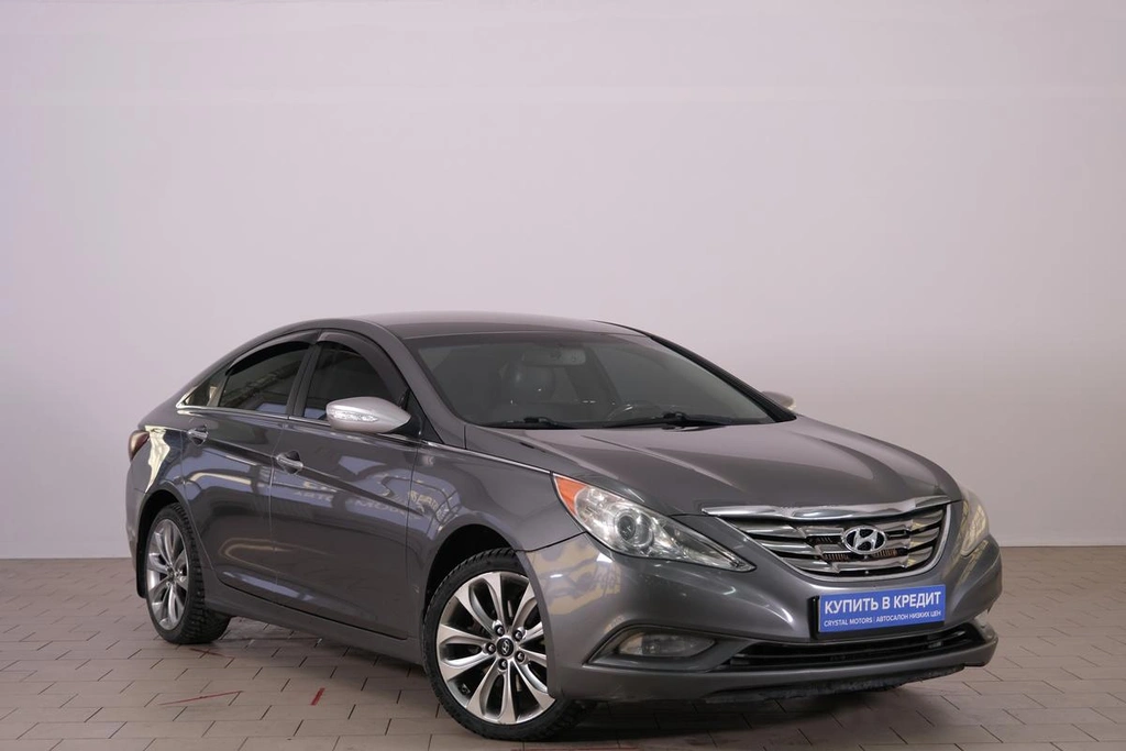 Седан Hyundai Sonata 2010 года, 989000 рублей, Омск