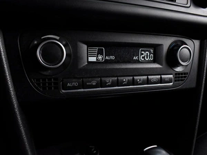 Седан Volkswagen Polo 2014 года, 959000 рублей, Воронеж