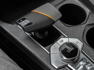 Лифтбек Changan UNI-V 2023 года, 2300000 рублей, Краснодар