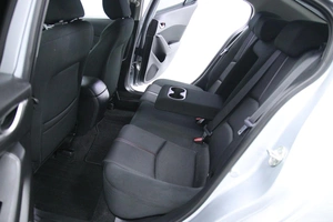 Седан Mazda Axela 2016 года, 1278000 рублей, Солонцы