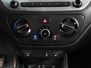 Седан Hyundai Solaris 2017 года, 1179000 рублей, Ростов-на-Дону