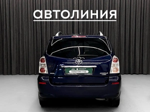 Минивэн Toyota Corolla Verso 2008 года, 999000 рублей, Красноярск