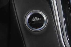 Внедорожник Cadillac Escalade 2015 года, 3999000 рублей, Кемерово