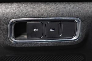 Внедорожник JAECOO J7 2023 года, 2199000 рублей, Новосибирск