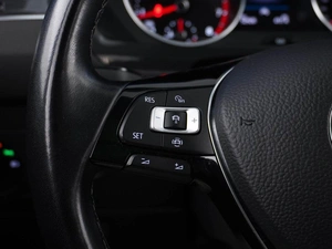 Внедорожник Volkswagen Tiguan Allspace 2021 года, 4050000 рублей, Москва