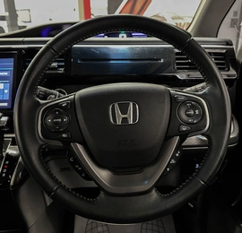 Минивэн Honda Stepwgn Spada 2021 года, 3037000 рублей, Красноярск