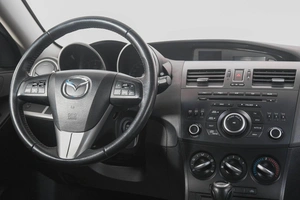 Хетчбэк Mazda 3 2013 года, 939000 рублей, Кемерово